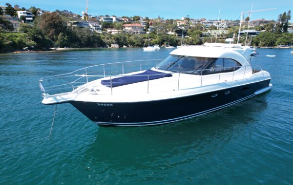 Seaduction – 55ft Riviera Harbourlife Sydney Cruises