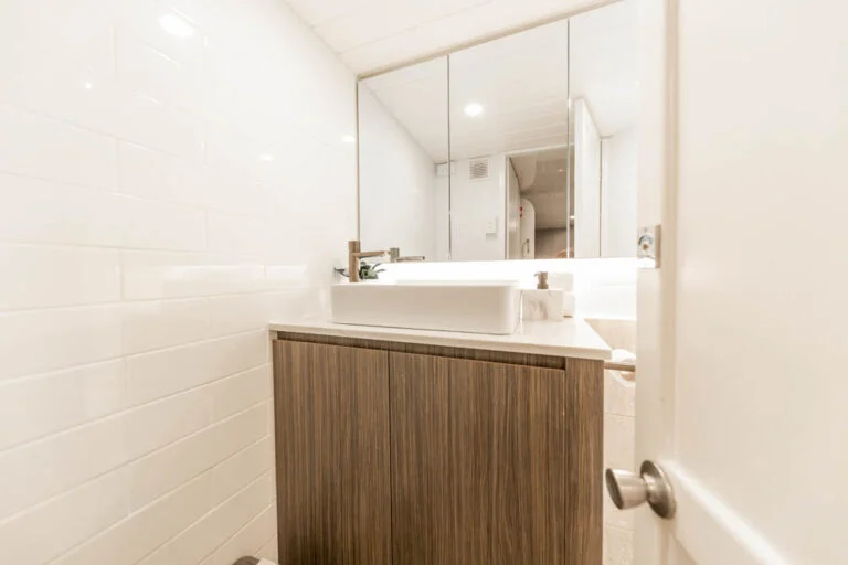 Boat Hire On Aquarius 25 | Sydney Boat Hire