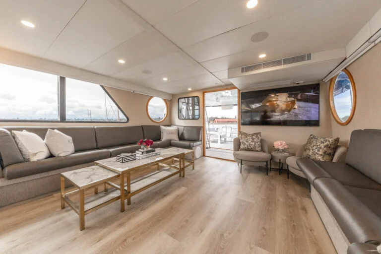Boat Hire on Aquarius 5 | Sydney Boat Hire