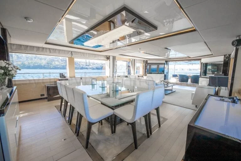 boat hire sydney on ghost 2 61