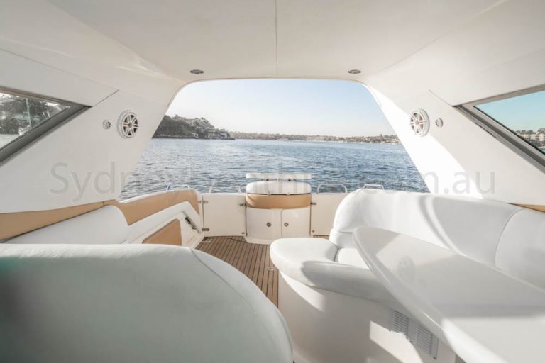 boat hire sydney on inception 27
