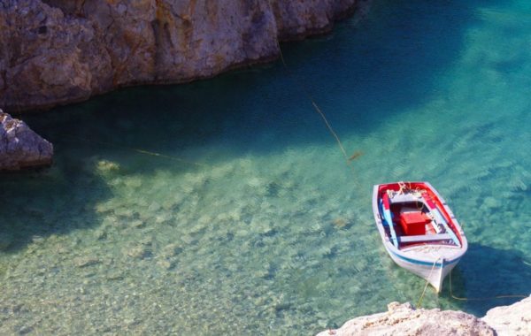 The Great Route For Your 4 Hour Self-drive Boat Hire