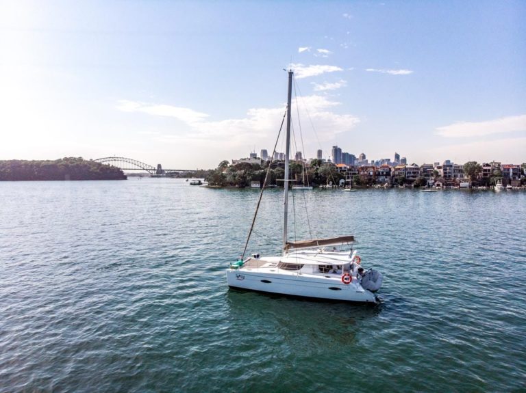 Sydney boat hire Too up 10