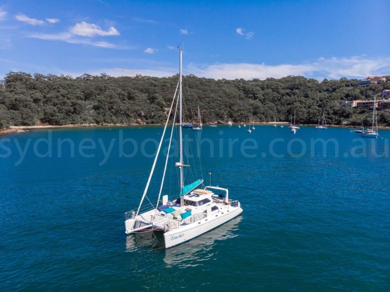Sydney boat hire Touche 5 18