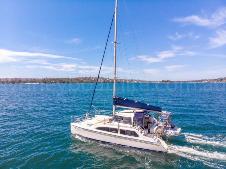 Sydney boat hire on perfect day 9